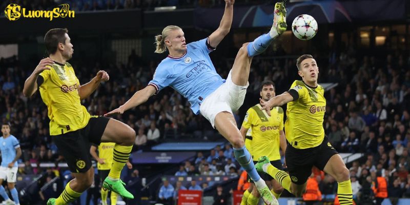 Soi kèo chi tiết trận đấu ngày 5/11/2025 giữa Man City vs Dortmund
